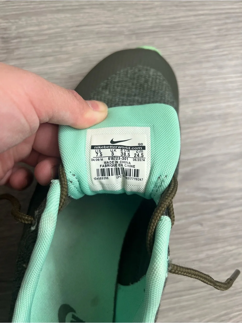 Nike Women’s Olive Green and Mint Lace-Up Sneakers